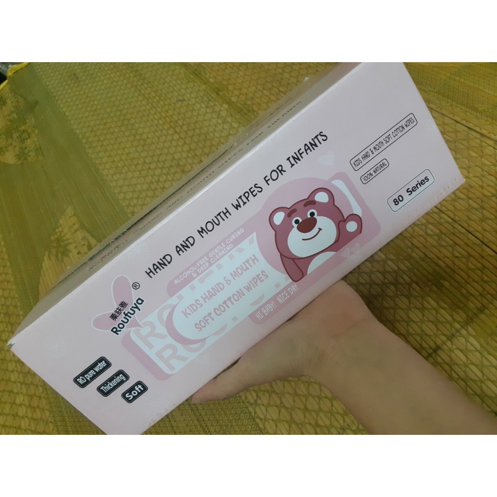 Sỉ 1 Thùng 10 Gói /800 Khăn Giấy Ướt Gấu Dâu Tây