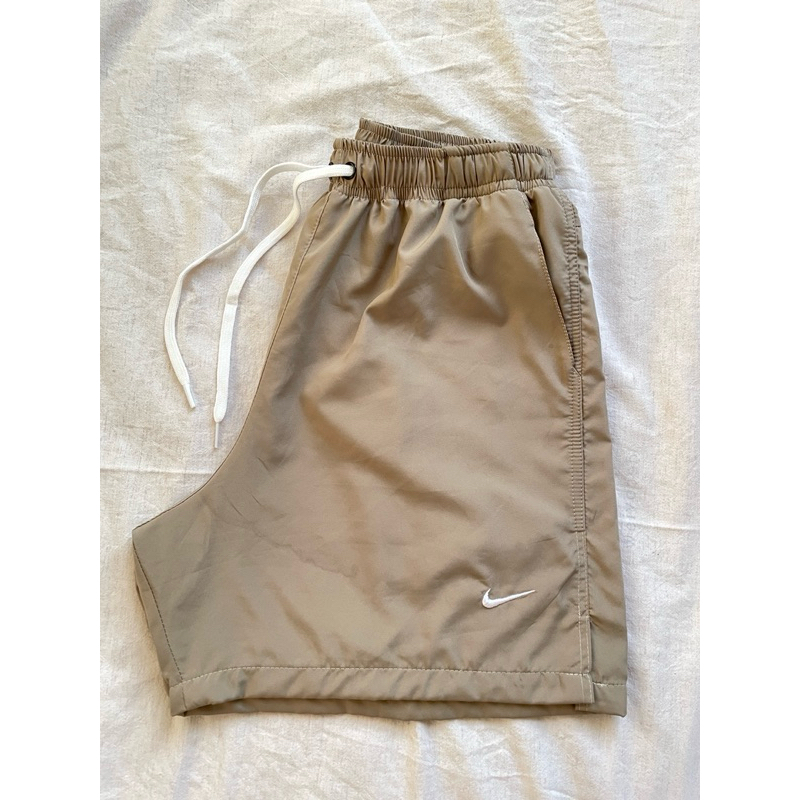 Quần short thể thao