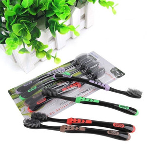 Bàn chải đánh răng than tre hàn quốc ( Vỉ 4 cái )