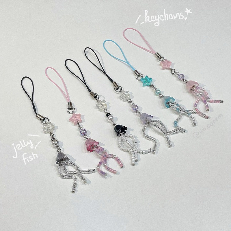 Móc Khoá Con Sứa - Móc Treo Điện Thoại Handmade 𝓙𝓮𝓵𝓵𝔂𝓯𝓲𝓼𝓱 𝓚𝓮𝔂𝓬𝓱𝓪𝓲𝓷𝓼 Nhiều Màu Xinh Xắn by Carem.