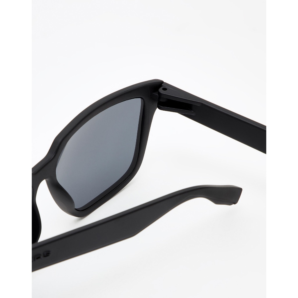 HAWKERS Motion Sunglasses For Men And Women, Unisex. Official Product Designed In Spain