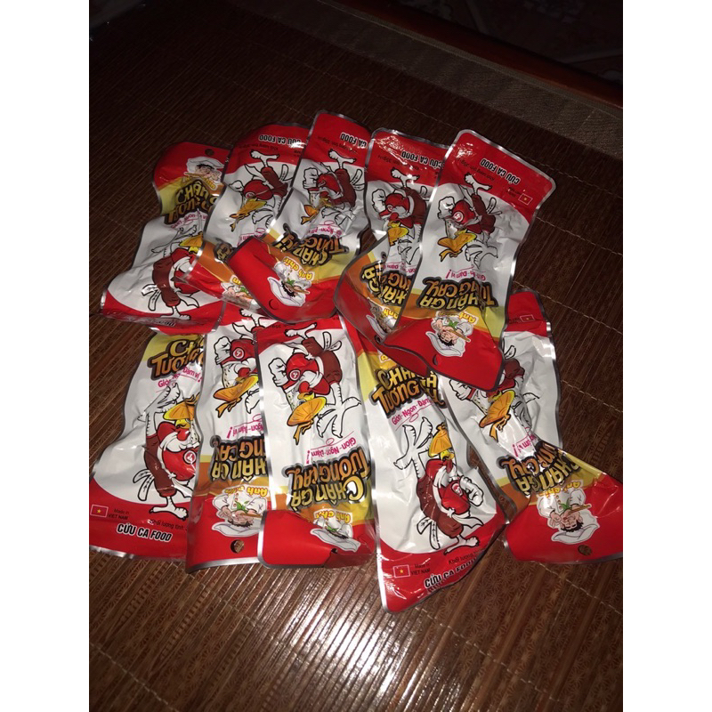 10 chiếc chân gà tương thơm , tương cay
