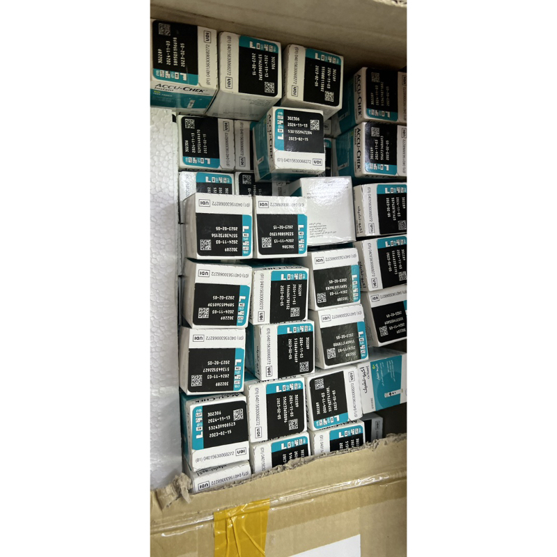 Que thử đường huyết ACCUCHEK INTANk 50 que