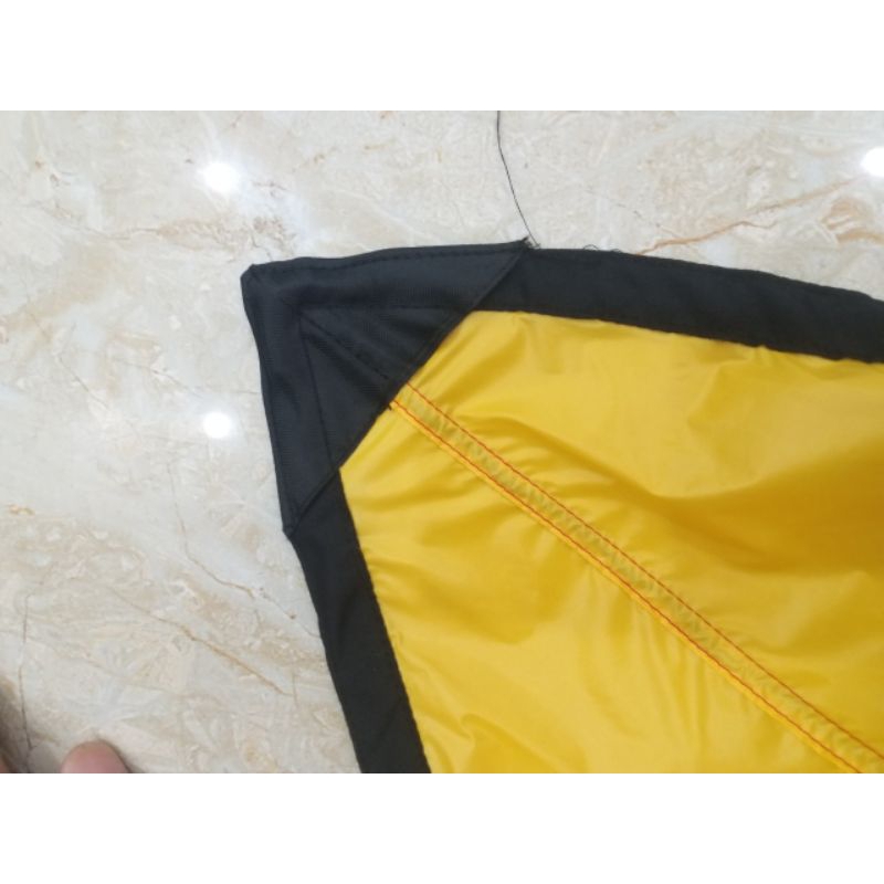 Áo diều 2m nan sao vàng giá thanh lý.