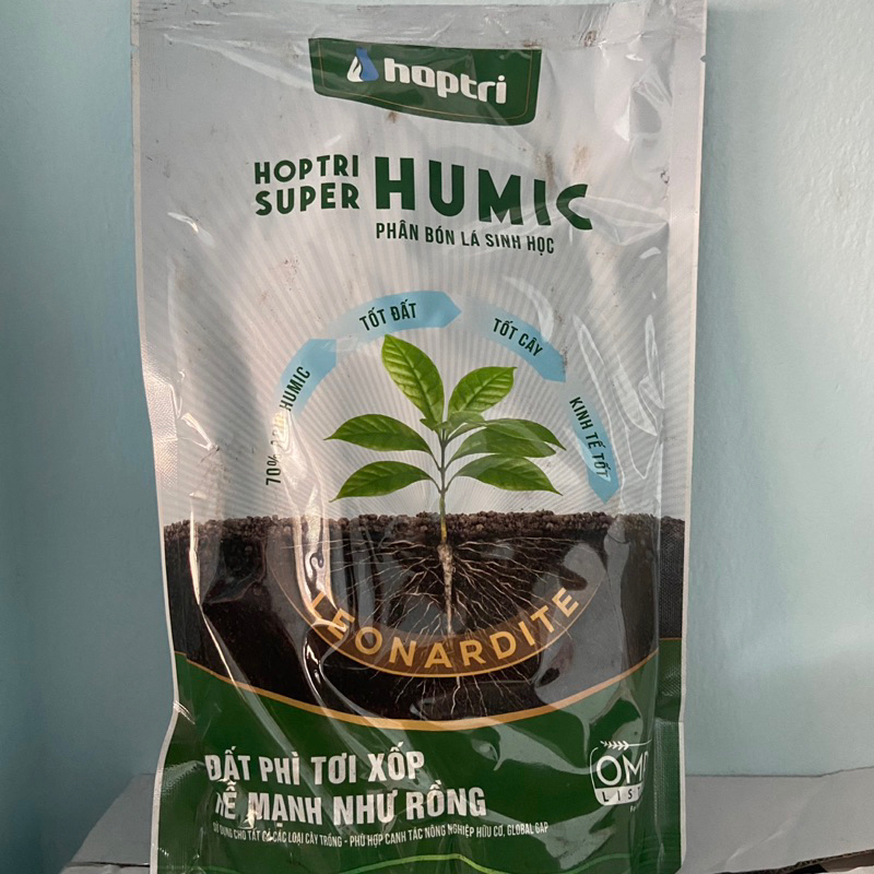 Phân bón lá SUPPER HUMIC HỢP TRÍ Dưỡng Rễ 1kg