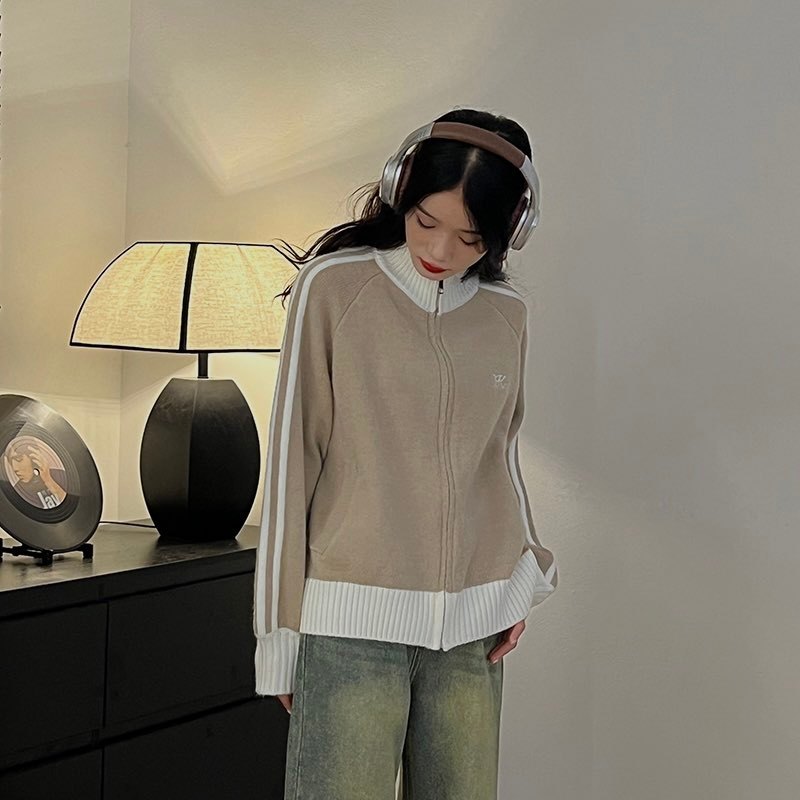 Áo sweater len khóa kéo phối viền sọc hai bên QC hot 2023