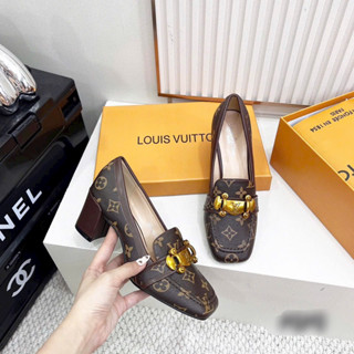 Giày cao gót moca LV gót vuông- Hàng QC cao cấp fullbox