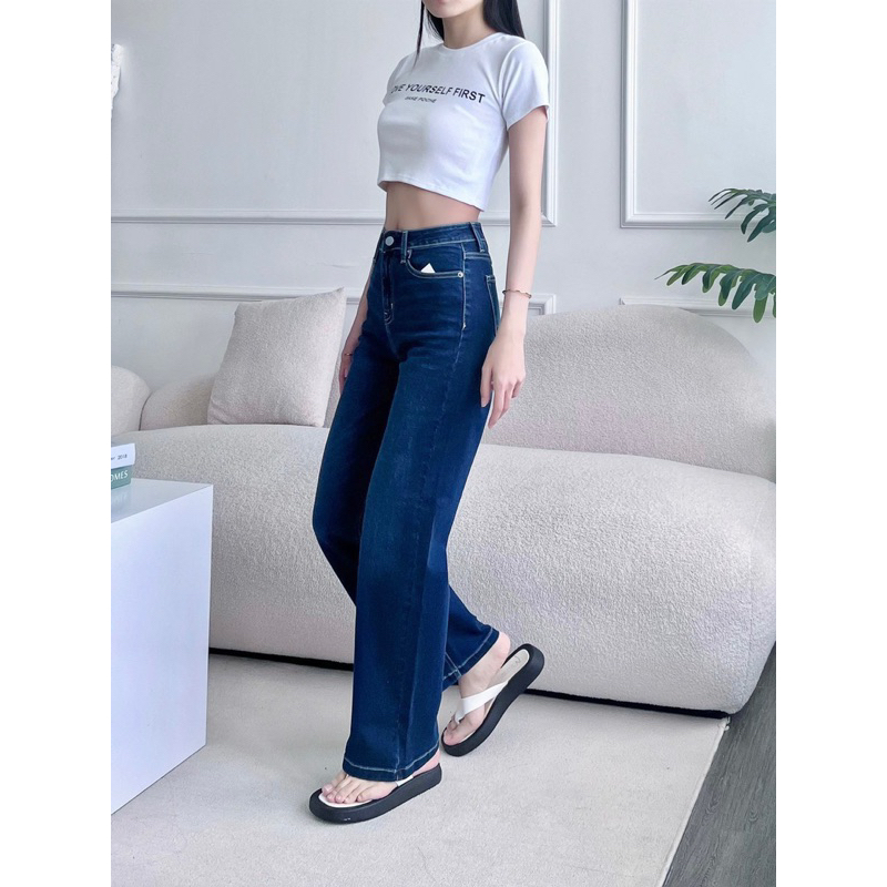 Quần jeans suông dài