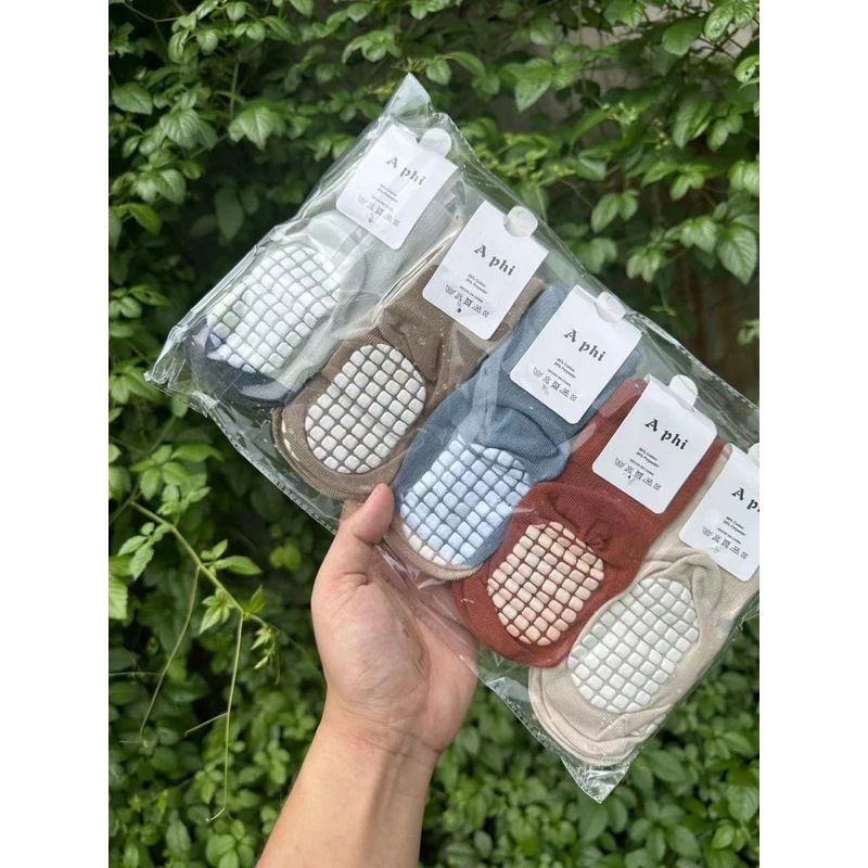 Sét 5 Đôi Tất Sơ Sinh Hình Thú Chống Trơn Trượt  Cho Bé