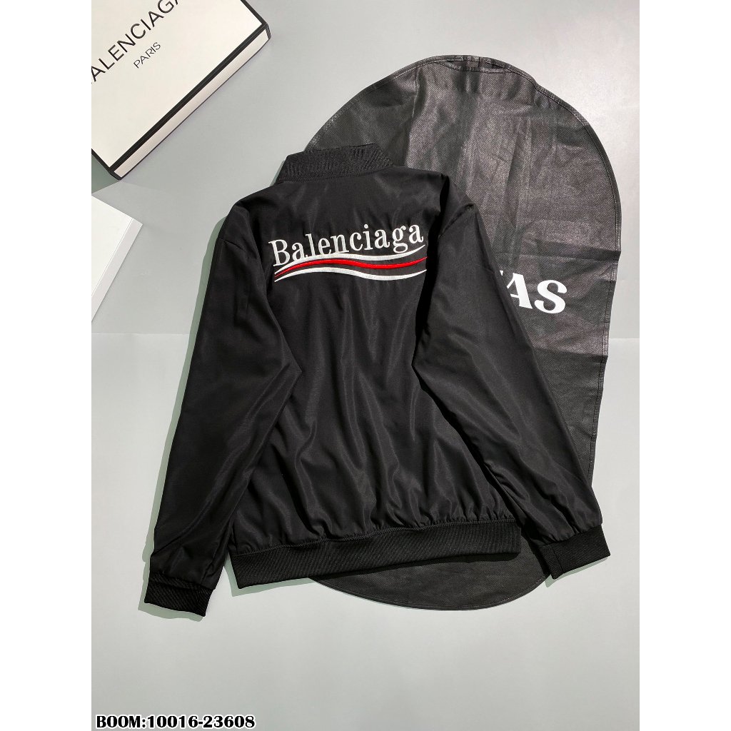 Áo Khoác Bomber Balenciaga Thêu Chữ 2 Mặt Trước Sau Màu Đen Bo Đen - bich_shop1807 10016
