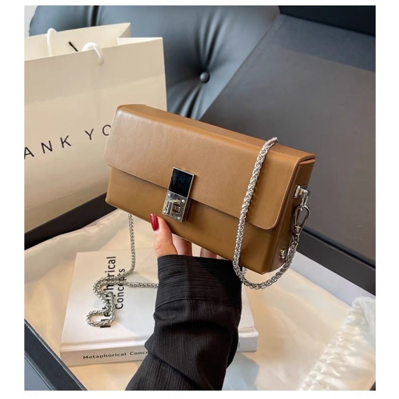 Túi hộp vuông đeo chéo cho nữ quai da và quai xích nhỏ thời trang