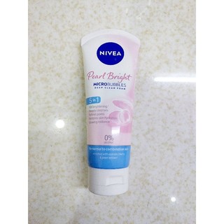 Sữa rửa mặt nivea nữ sạch sâu dưỡng trắng 100g