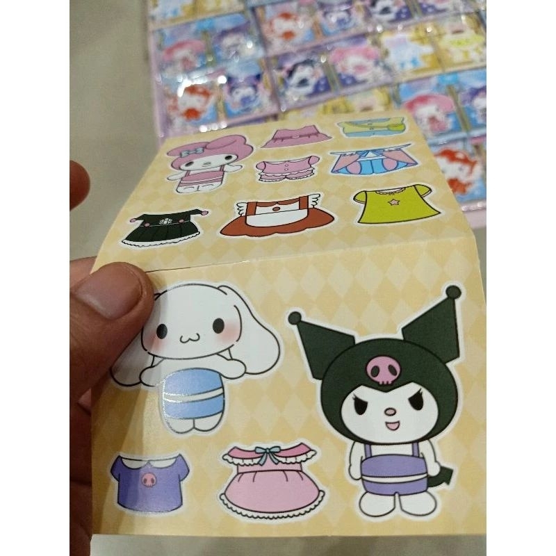 Vỉ 20 Tập Hình Dán Sticker Thay Đồ  4 nhân vật samrio kuromi hoạt hình Mẫu Mới