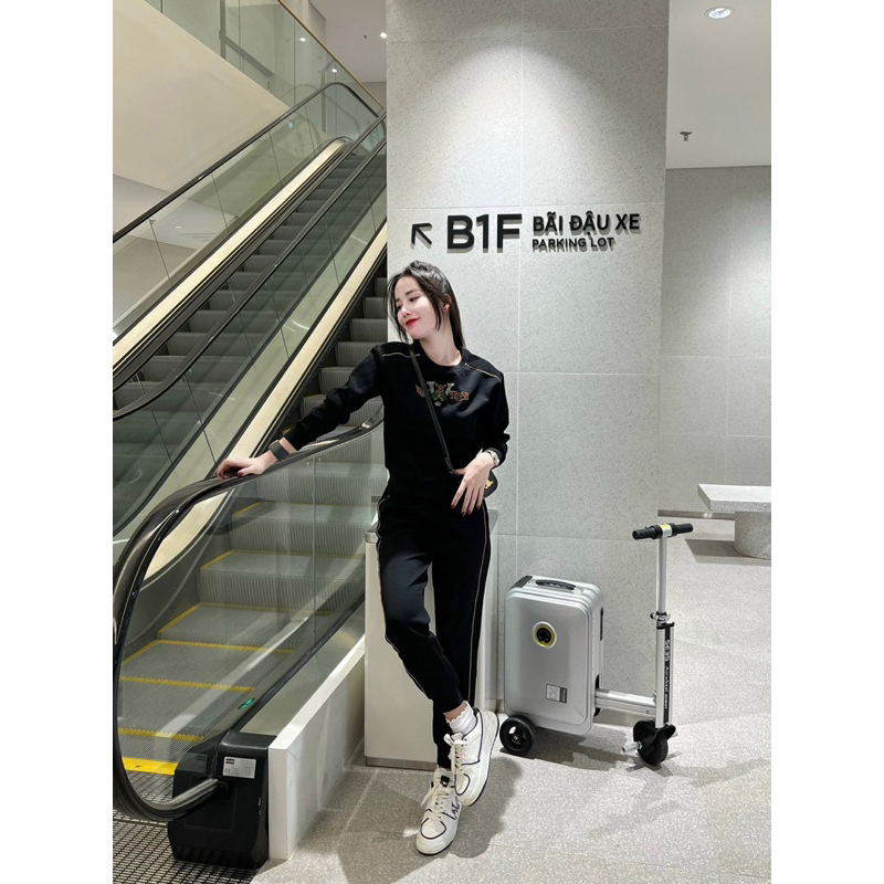 Bộ đồ nữ.sét thể thao thu đông đẹp cổ tròn dài tay đồ mặc nhà chất vải nỉ tăm hàng Quảng Châu đẹp,Size MLXL Tô Hoa shop