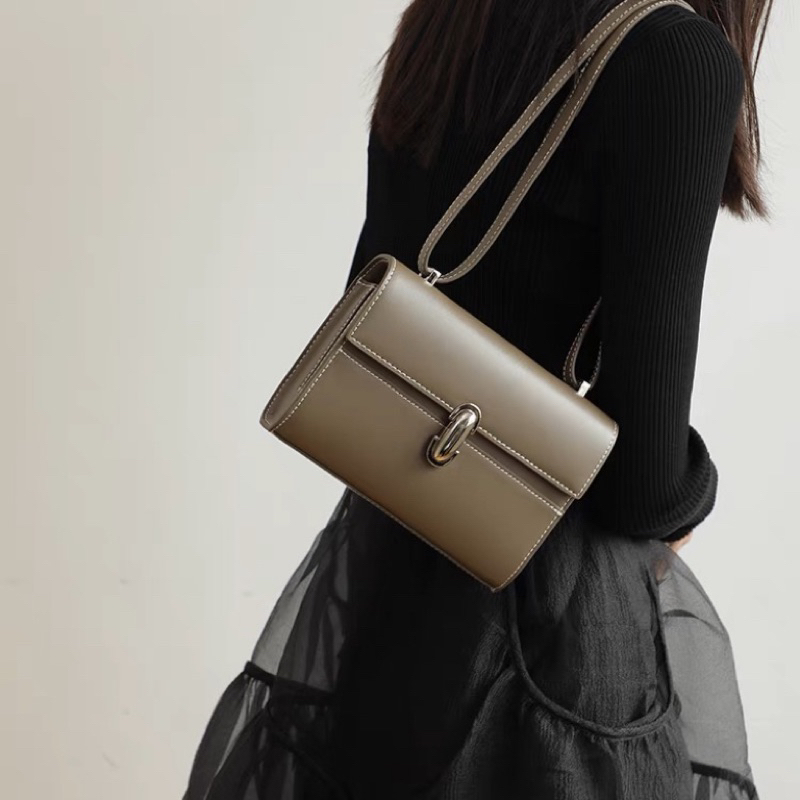 TÚI DA BÒ CAO CẤP KHOÁ HÌNH THOI | SALT DÉ STUDIO