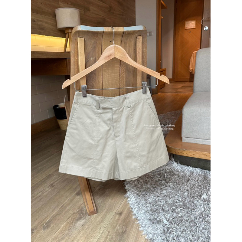 𝐂𝐚𝐦𝐞𝐥 𝐒𝐡𝐨𝐫𝐭𝐬 - Quần Đùi Kaki