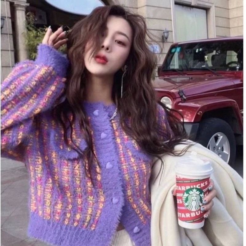 Áo khoác len tím phối màu ngọt ngào
