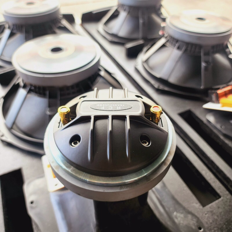 THÀNH PHẨM VÀ VỎ FULL ĐÔI BASS 30 NEXO TREBLE 450 RCF PHÂN TẦN TRỞ NHÔM - 432VIETNAM