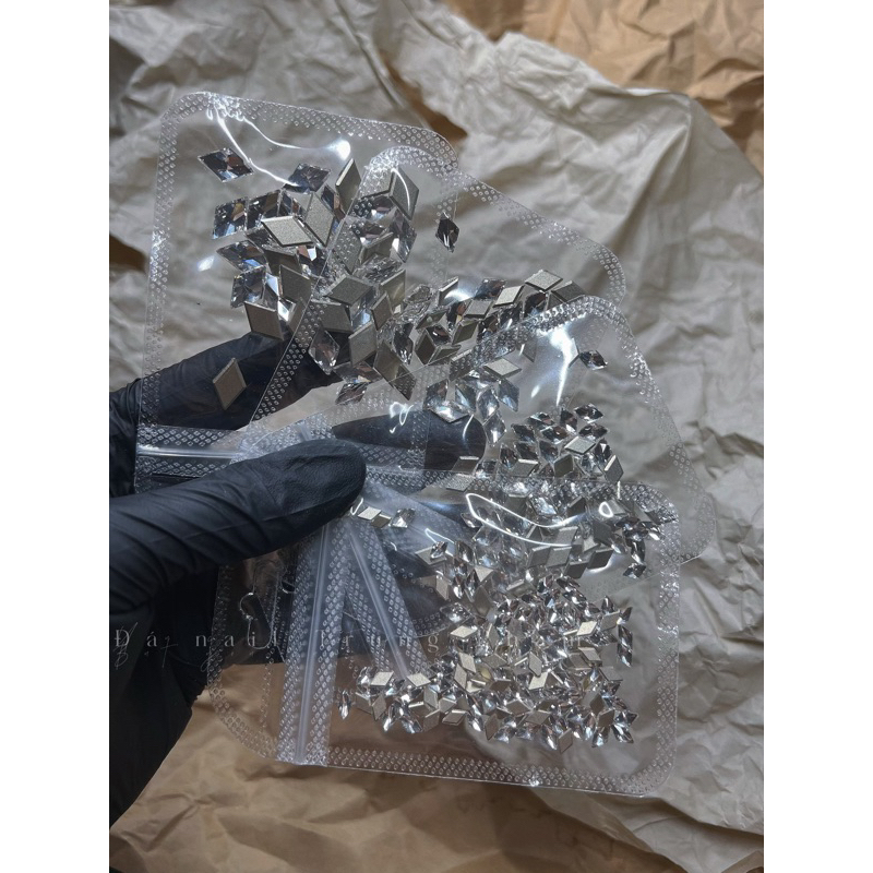 Đá khối nail chân bằng loại cao cấp, siêu sáng và không bung chân