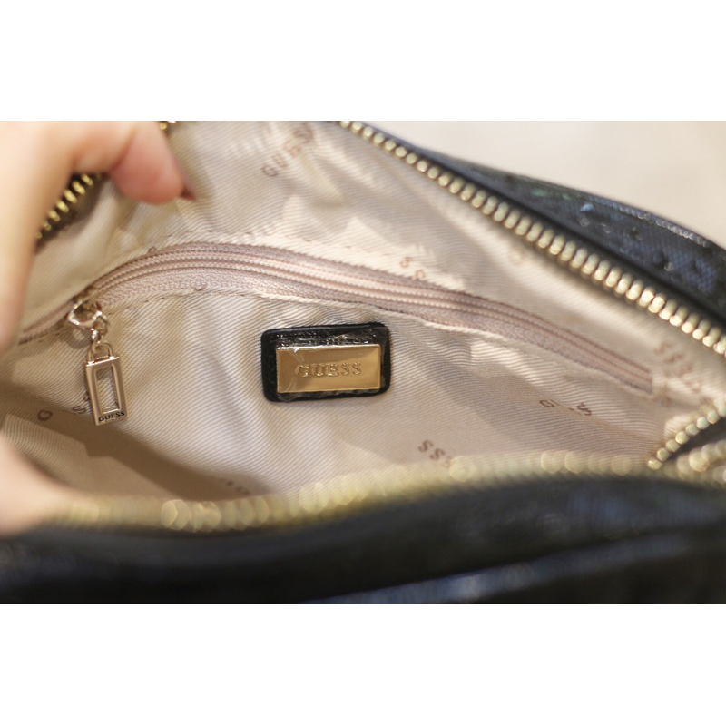 Túi guess đeo chéo 2 ngăn