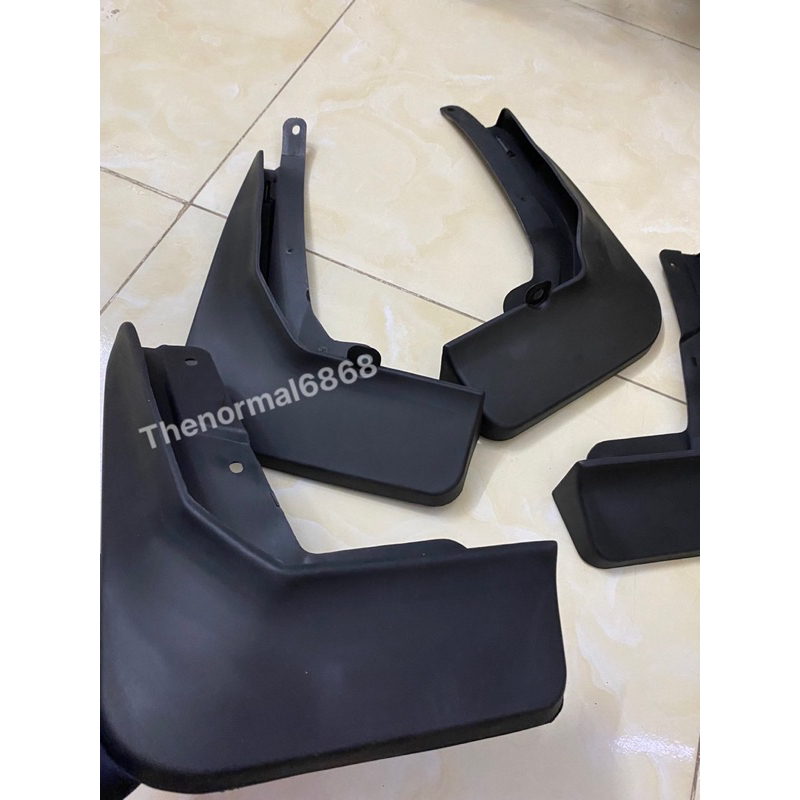 Chắn bùn Honda BRV 2023 nhựa dẻo ABS cao cấp chống bùn đất sỏi đá