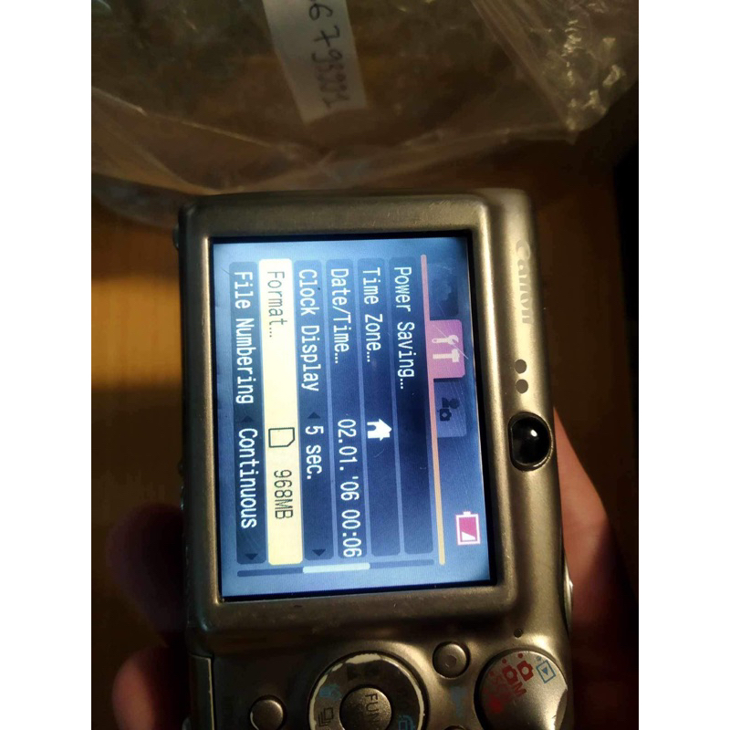 Máy ảnh Canon Digital 70 màu ảnh ám vàng nhẹ Vintage