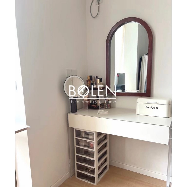 GƯƠNG SOI TREO TƯỜNG VIỀN NÂU SẪM HOA VĂN VÀNG BL234