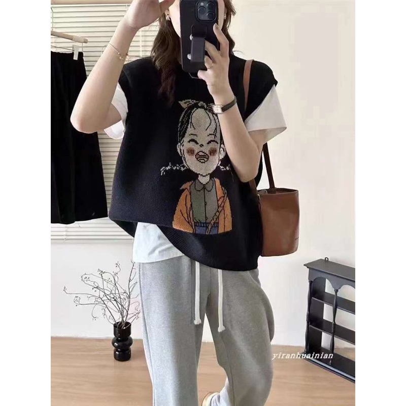 Áo Gile Len Nữ Cổ Tròn Form Dáng Rộng In Hình Cô Gái Thời Trang Thu Đông Phong Cách Ullzang Vintage, Áo Len Nữ Không Tay