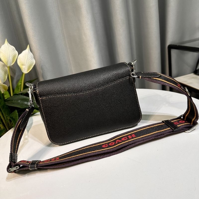 Túi chéo Coach Logan Messenger