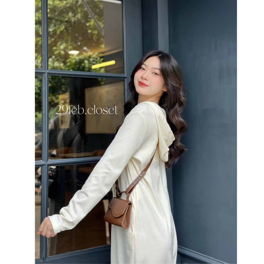 Váy Xinh Hoodie Mũ Dây Rút Dáng Suông Trơn Basic 29feb.closet Thời Trang Thu Đông - V159