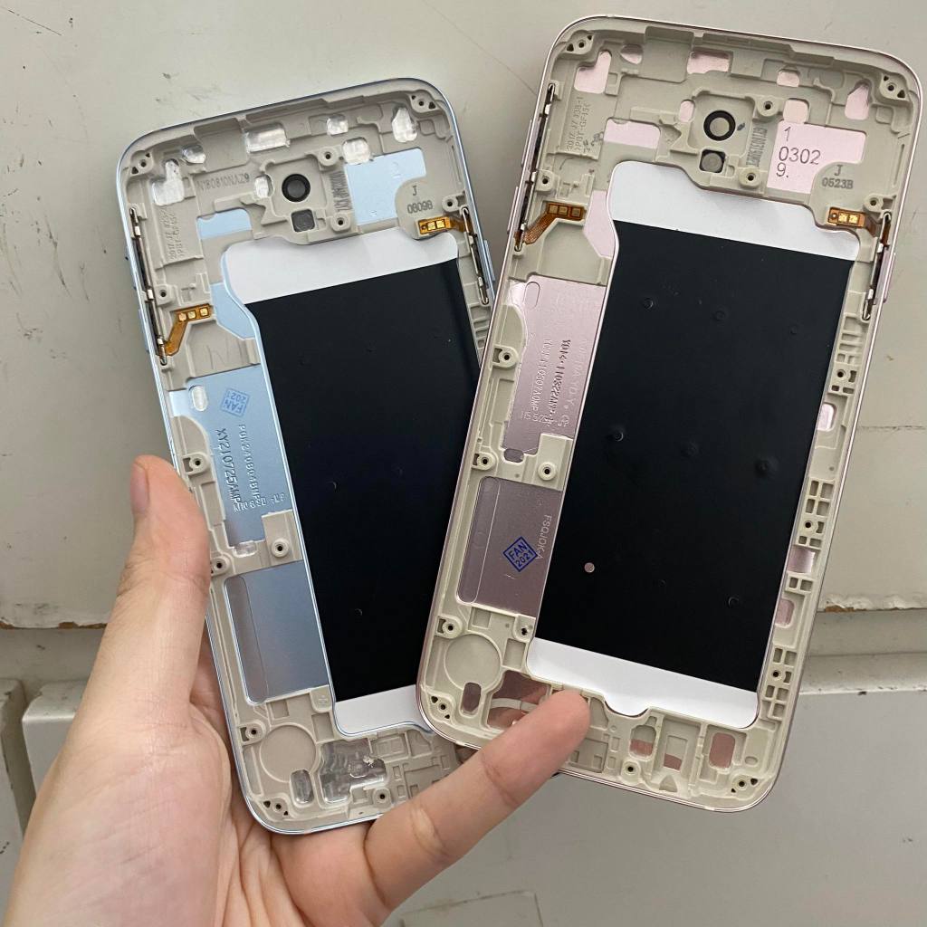 Vỏ máy Samsung J7 Pro