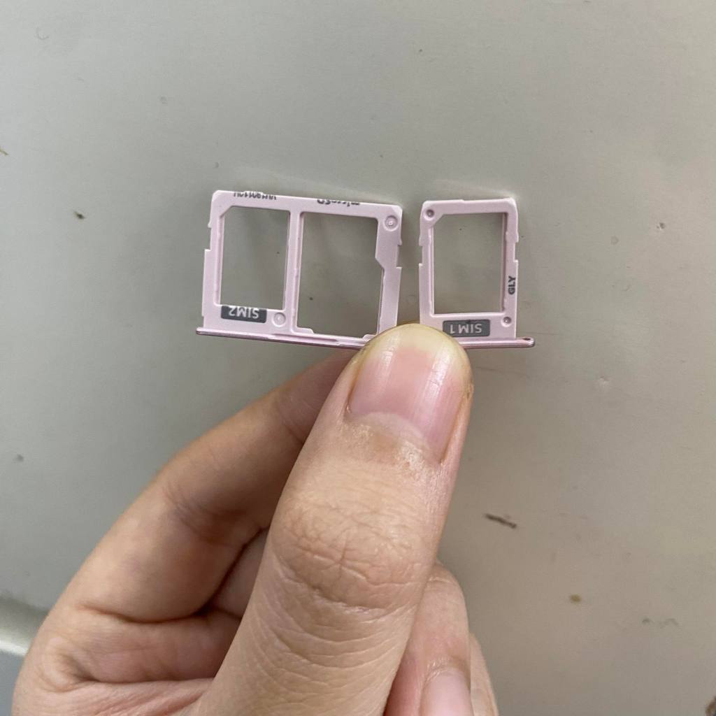 Khay sim Samsung J7 Pro