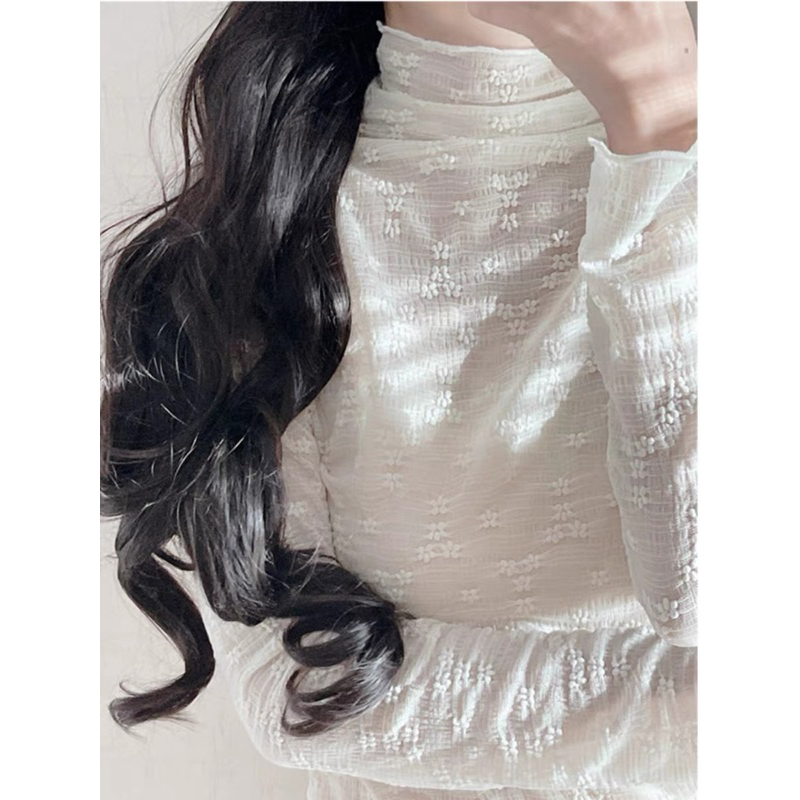 Áo Thun Ren Nữ Dài Tay Cổ Lọ Thêu Hoa Nhí Phối Váy Đầm Áo Gile Phong Cách Vintage Nhẹ Nhàng Điệu Đà Hàn Quốc