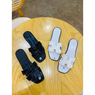 1. DÉP NỮ CHỮ H DA SẦN KHÔNG TRƠN TRƯỢT DỄ MANG MÃI HOT