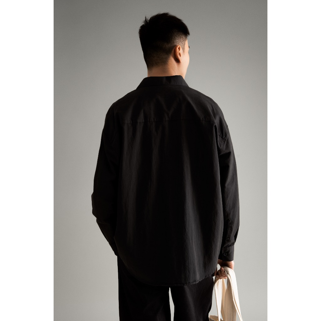 Áo Sơ Mi Nam Tay Dài Lai Tưa Nhãn Trang Trí Form Loose - Routine 10F23SHL021