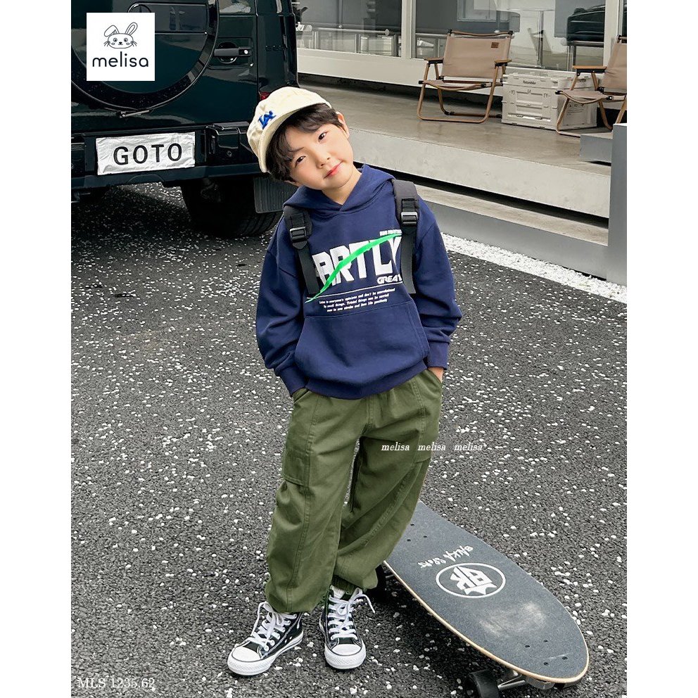 Bộ nỉ bé trai Melisa chữ PARTLY quần rêu