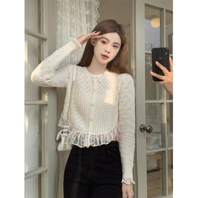 Áo Len Phối Ren Bèo Tay Dài Nút Bọc,Chât len Mềm Mịn Kiểu dáng Tiểu Thư Sang Chảnh HUYẾNHSHOP phom ôm freesize dưới 57kg