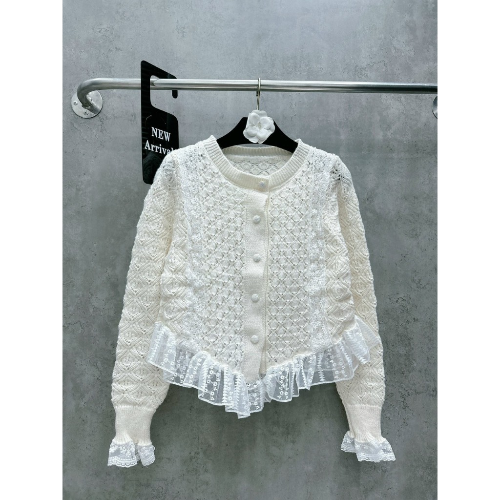 Áo Len Phối Ren Bèo Tay Dài Nút Bọc,Chât len Mềm Mịn Kiểu dáng Tiểu Thư Sang Chảnh HUYẾNHSHOP phom ôm freesize dưới 57kg