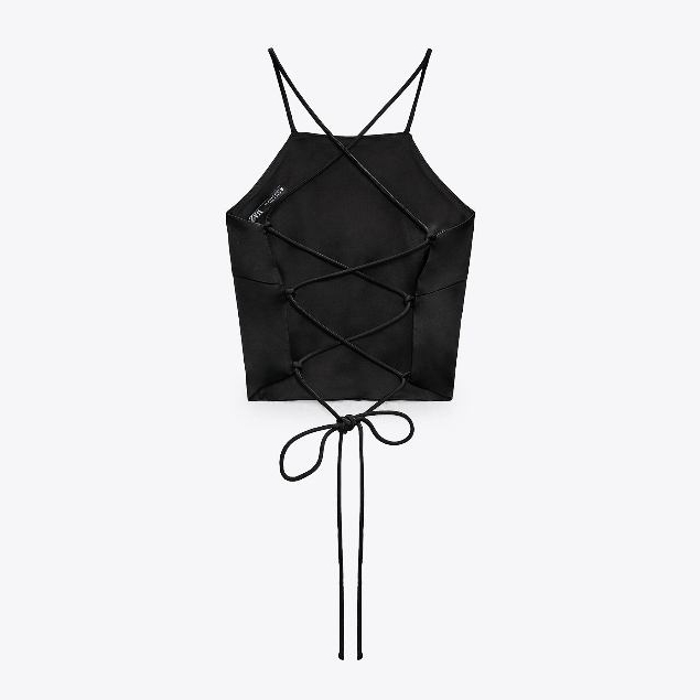 Áo Zarra từ 50kg đổ lại vừa, áo đan dây chéo sau lưng, giúp khoe lưng trần quyến rũ