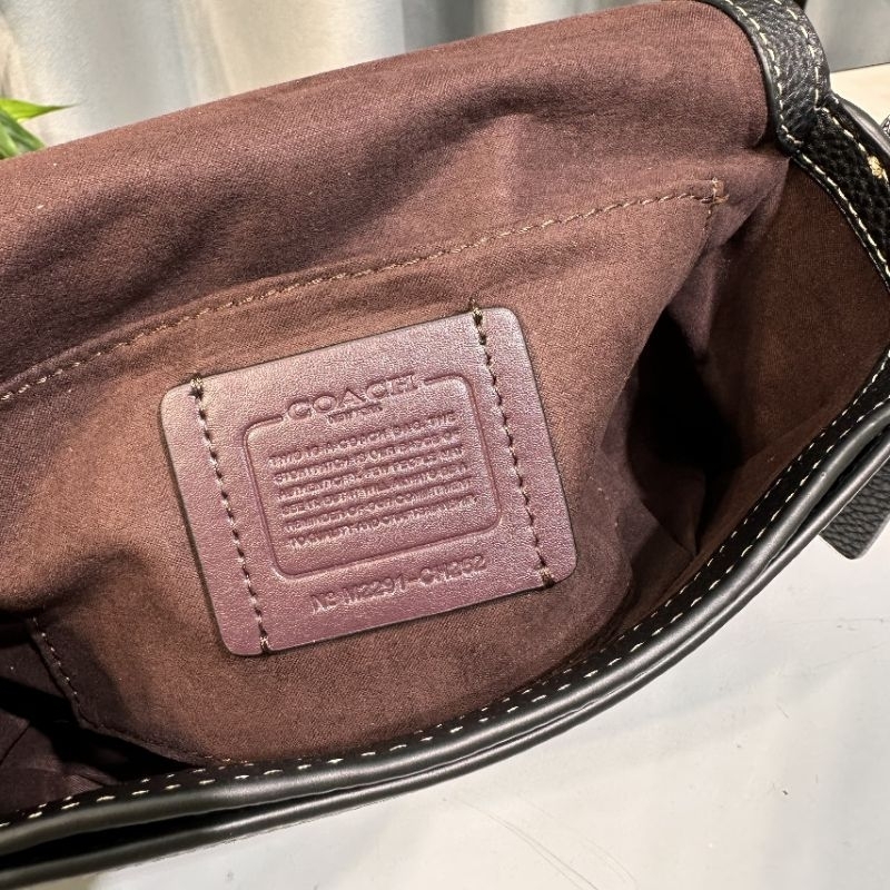Túi chéo Coach Logan Messenger