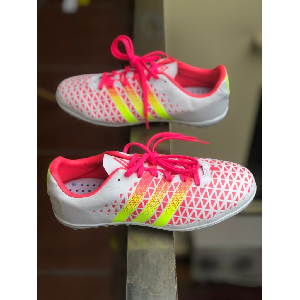 GIày bóng đá ba sọc CT3 Phiên bản ACE siêu đẹp,mới ra mắt CỰC HOT