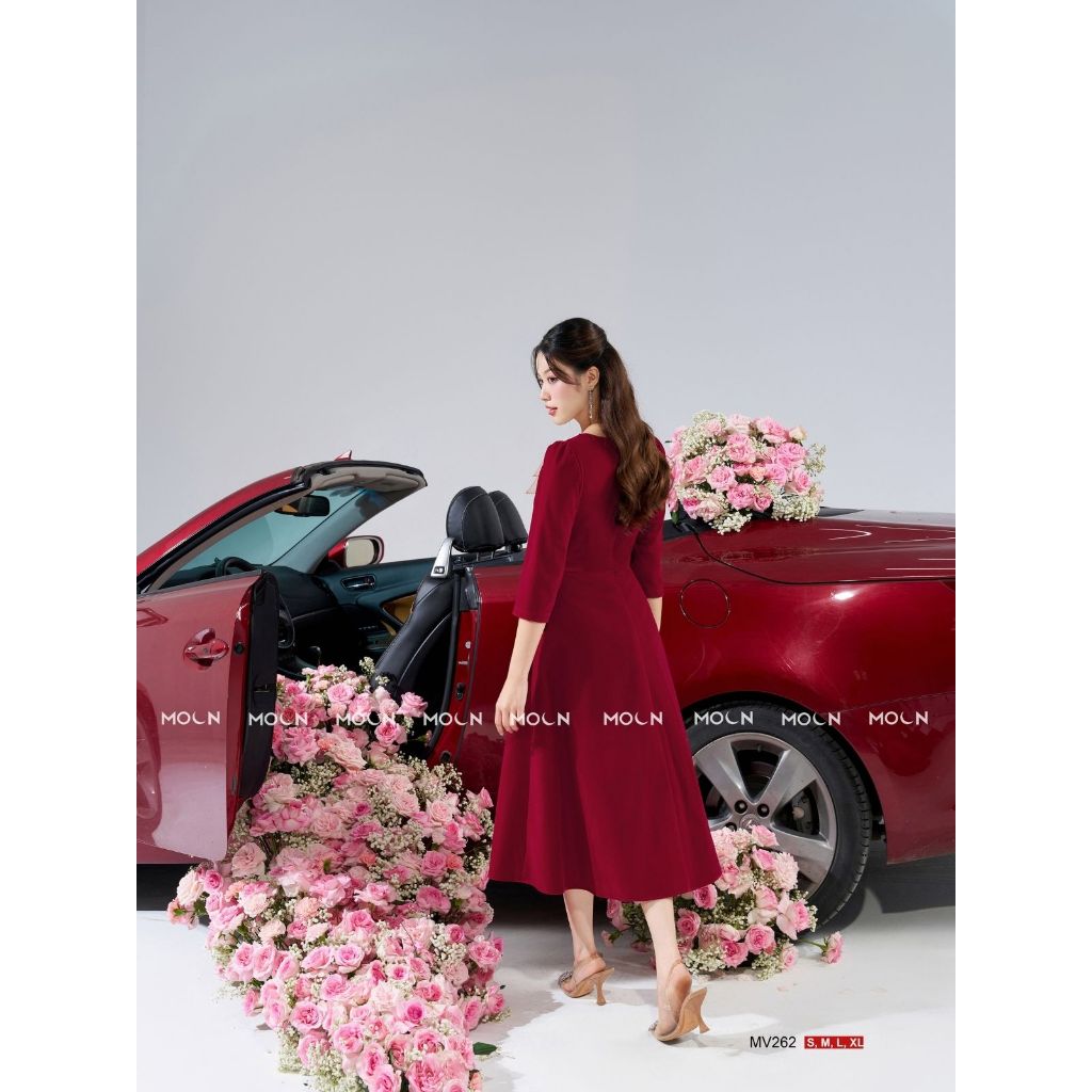 Váy dài công sở nữ 𝐌𝐎𝐎𝐍 liền thân, đầm xòe thiết kế thắt eo phối tơ gương sang chảnh chất nhung hàn cao cấp MV262