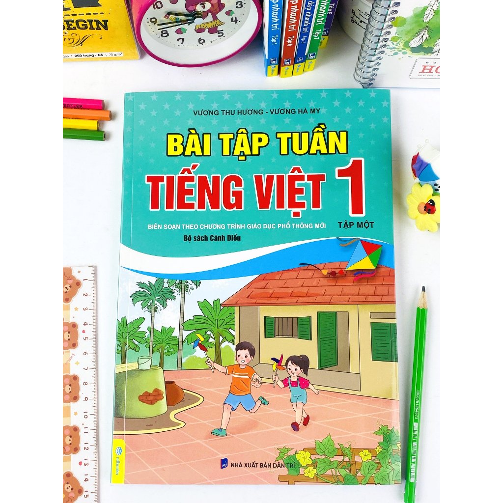 Sách - Bài Tập Tuần Tiếng Việt Lớp 1 - Biên Soạn Theo Chương Trình GDPT Mới - Cánh Diều - ndbooks