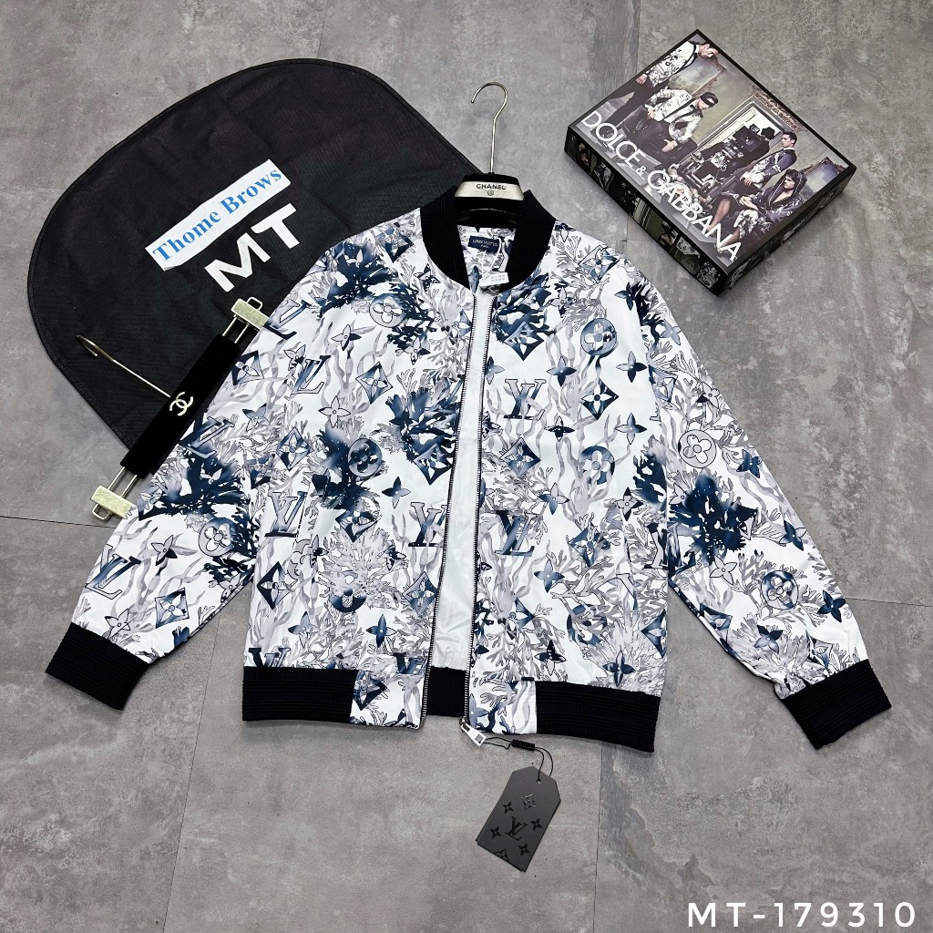 Áo Khoác Bomber Nam Luôn Vui Tươi Logo Lv Vân To In Toàn Thân Siêu Đẹp - Áo Khoác Bomber Nam Cao Cấp