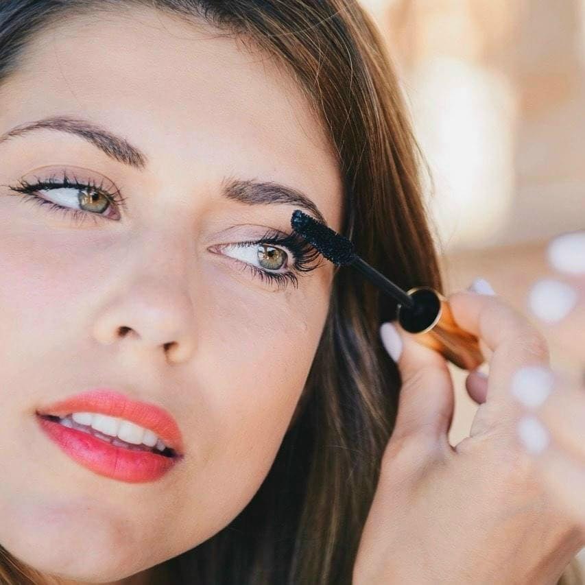 Chuốt mi Estee Lauder 𝐒𝐮𝐦𝐩𝐭𝐮𝐨𝐮𝐬 𝐄𝐱𝐭𝐫𝐞𝐦𝐞 𝐋𝐚𝐬𝐡 𝐌𝐮𝐥𝐭𝐢𝐩𝐥𝐲𝐢𝐧𝐠 𝐕𝐨𝐥𝐮𝐦𝐞 𝐌𝐚𝐬𝐜𝐚𝐫𝐚 fullsize