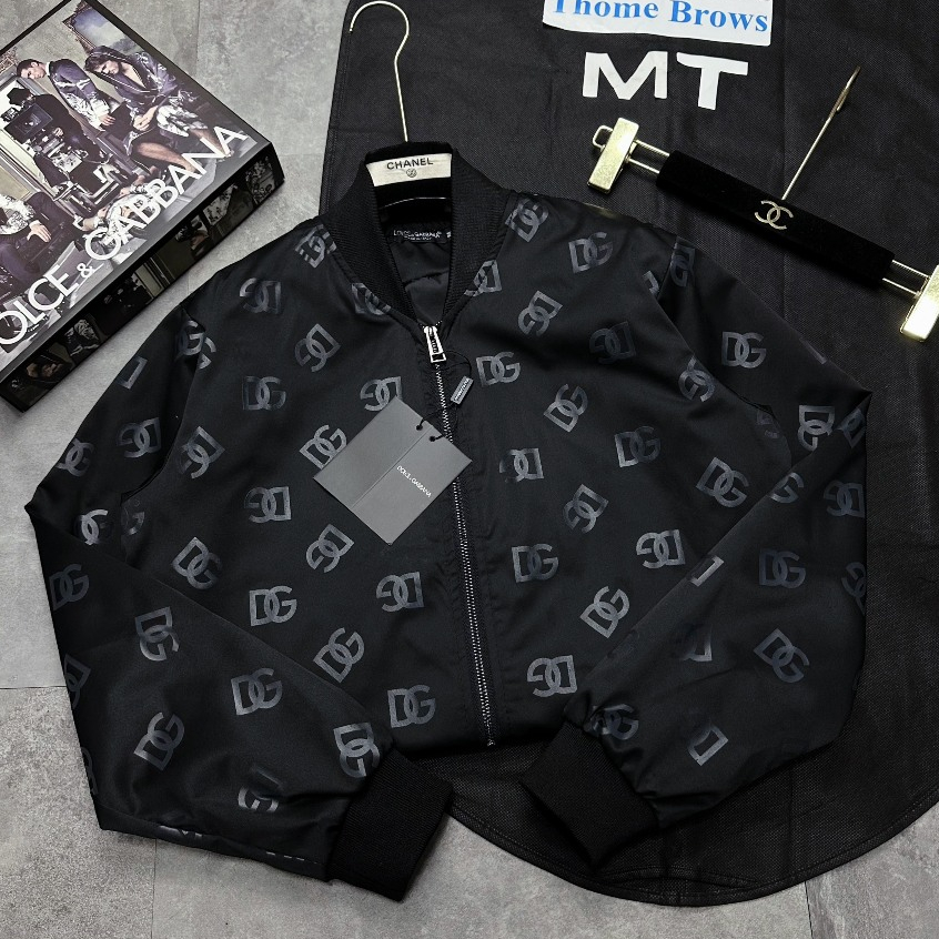 Áo Khoác Bomber Nam Đê Gờ In Logo Toàn Thân Siêu Đẹp - Áo Khoác Nam Bomber Đê Gờ Cao Cấp