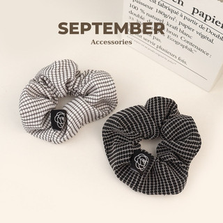 Dây buộc tóc, dây cột tóc scrunchies retro nhãn hoa hồng september accessories