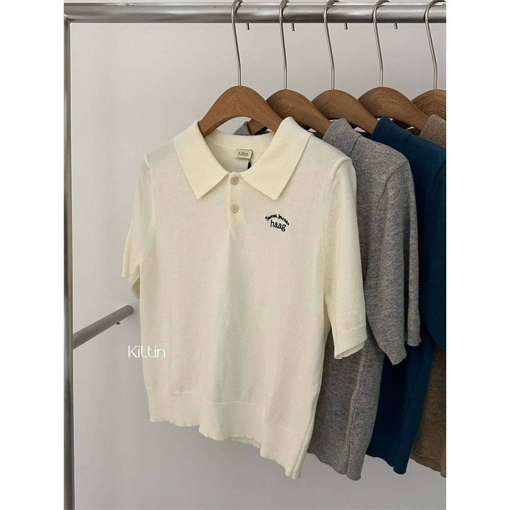 Áo len cổ polo thêu chữ Kittin - Nhakholiti - AL596