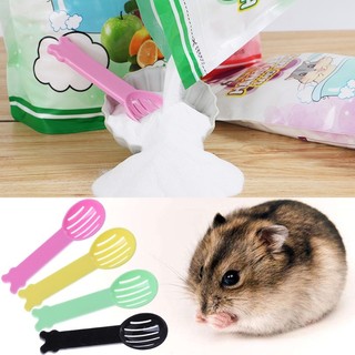 Thìa lọc cát cho hamster và xúc thức ăn