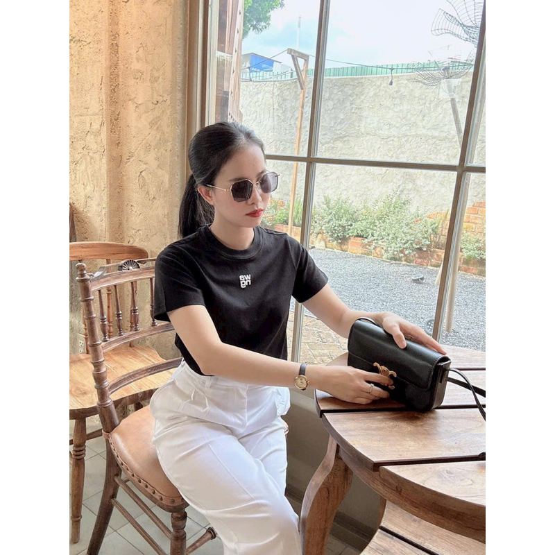 Áo nữ thun chất liệu cotton dày dặn thoáng mát phong cách trẻ trung năng động